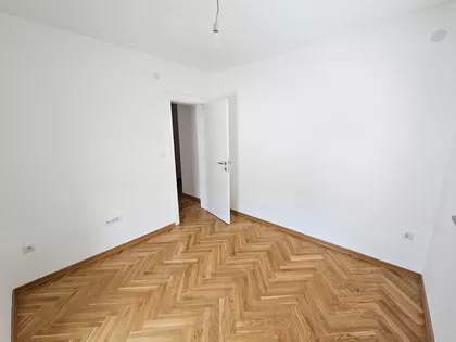 Snežnik | 4zida.rs