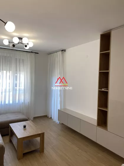 Petefi Šandora | 4zida.rs