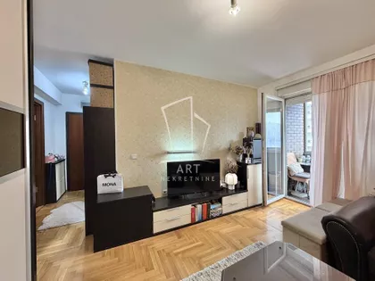 Nikšićka | 4zida.rs