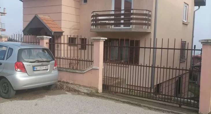 4-etažna kuća | 4zida