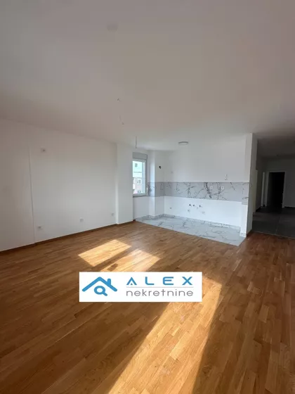 Gorana Jojića | 4zida.rs