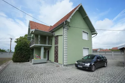 Radojke Živković 47 | 4zida.rs