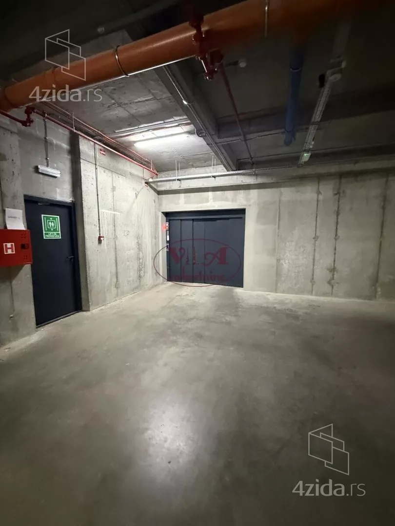 Garaža/Parking | 4zida