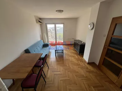 Gospodara Vučića | 4zida.rs
