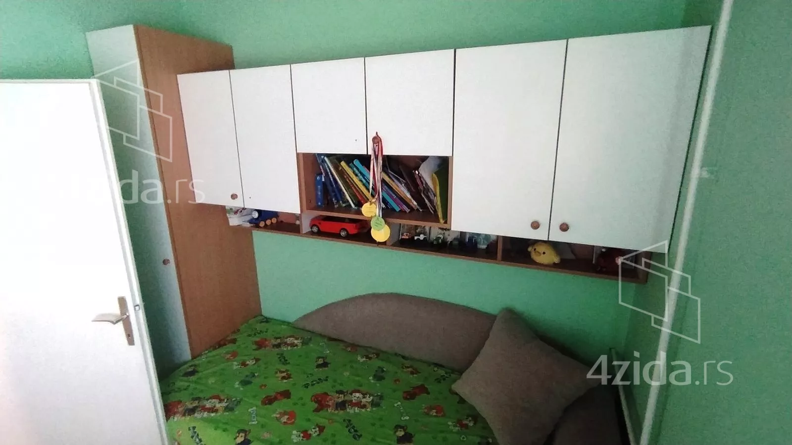 Četvorosoban stan | 4zida