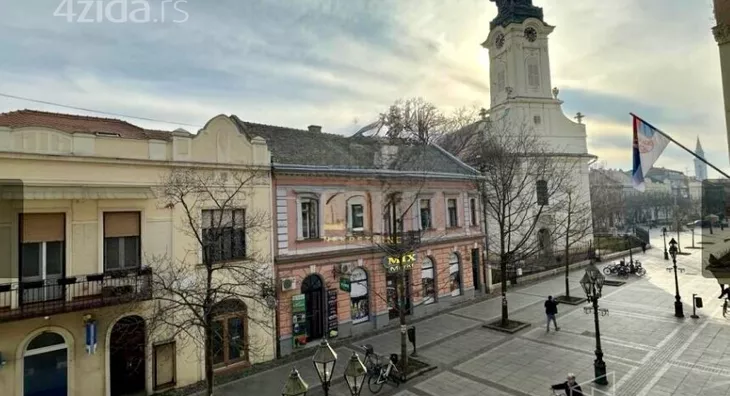 Petosoban stan | 4zida