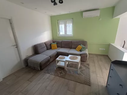Sarajevska | 4zida.rs