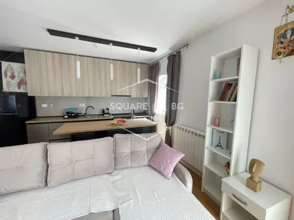 Milice Janković | 4zida.rs