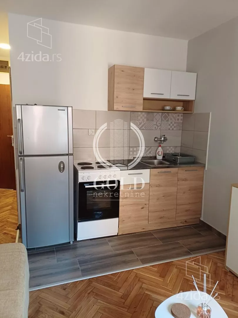 Garsonjera | 4zida