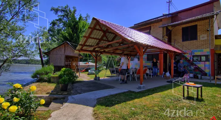 Kuća | 4zida