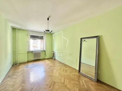 Sarajevska | 4zida.rs