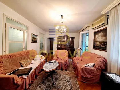 Krunski Venac | 4zida.rs