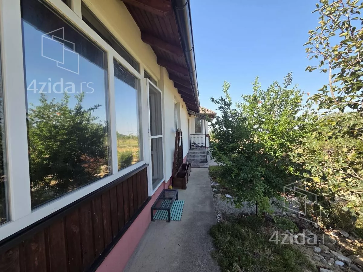 Kuća | 4zida