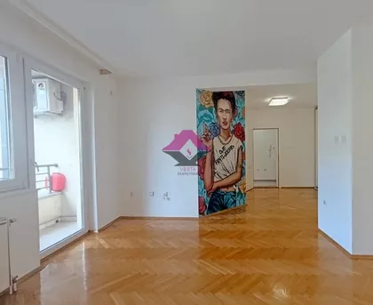 Novosadskog sajma | 4zida.rs