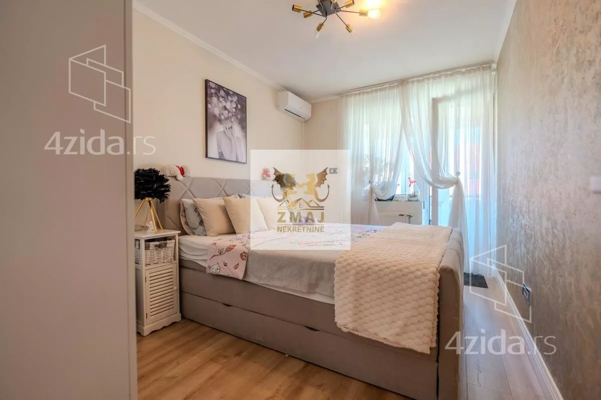 Sedmosoban stan | 4zida