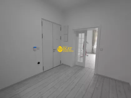 Karađorđeva | 4zida.rs