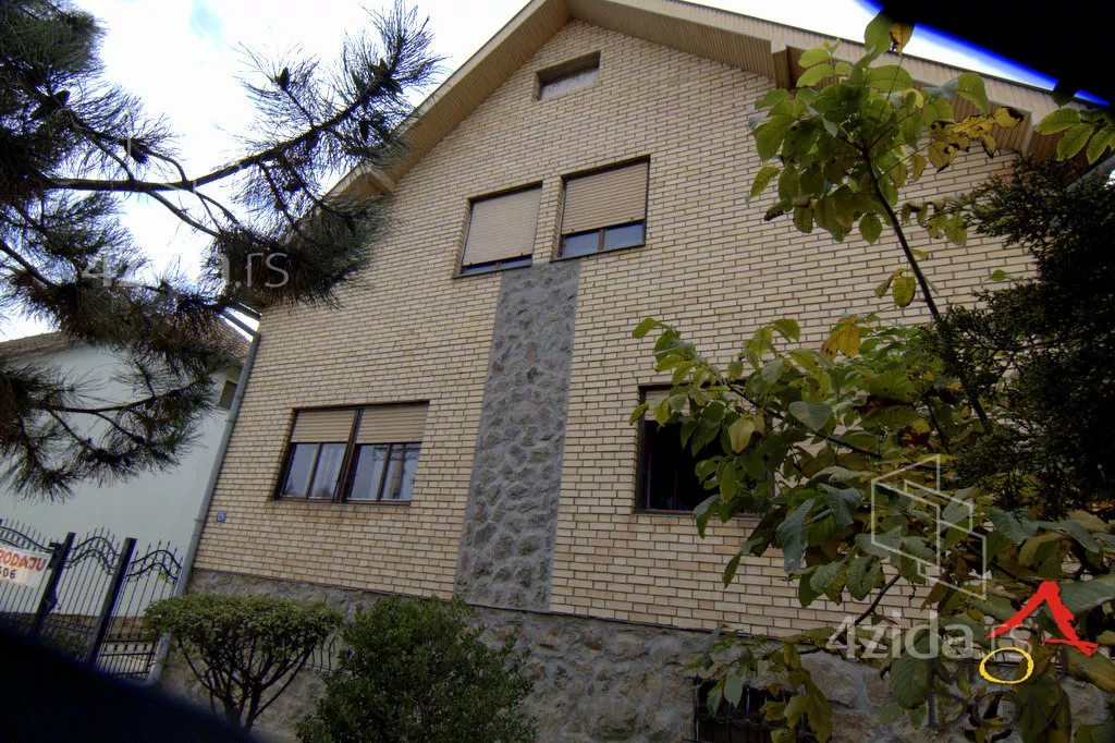 Kuća | 4zida