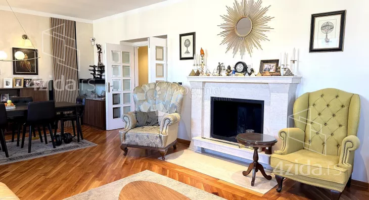 Petosoban stan | 4zida