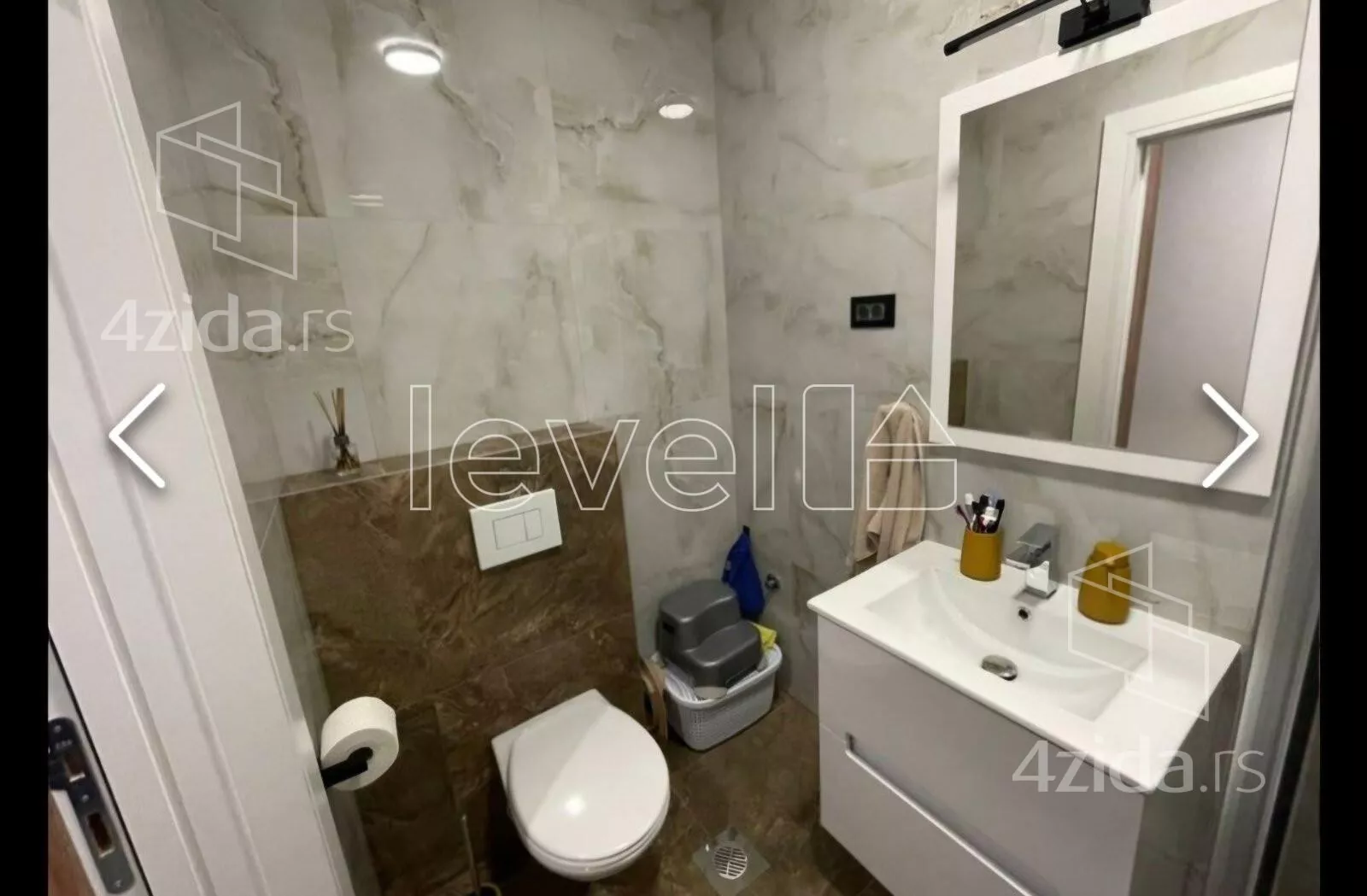 Troiposoban stan | 4zida