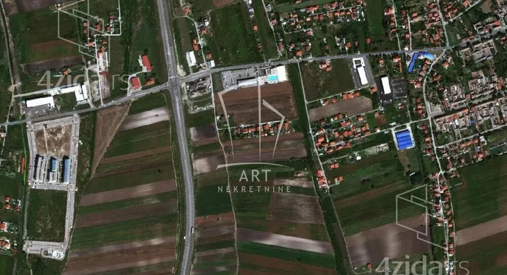 Građevinsko zemljište | 4zida