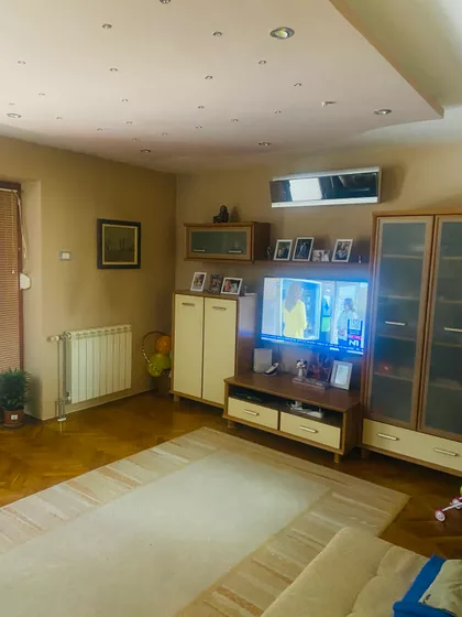 Gradske lokacije | 4zida.rs