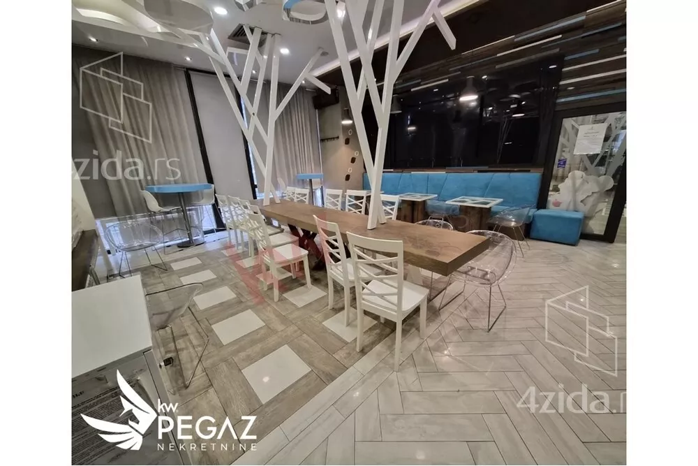 Poslovni prostor | 4zida