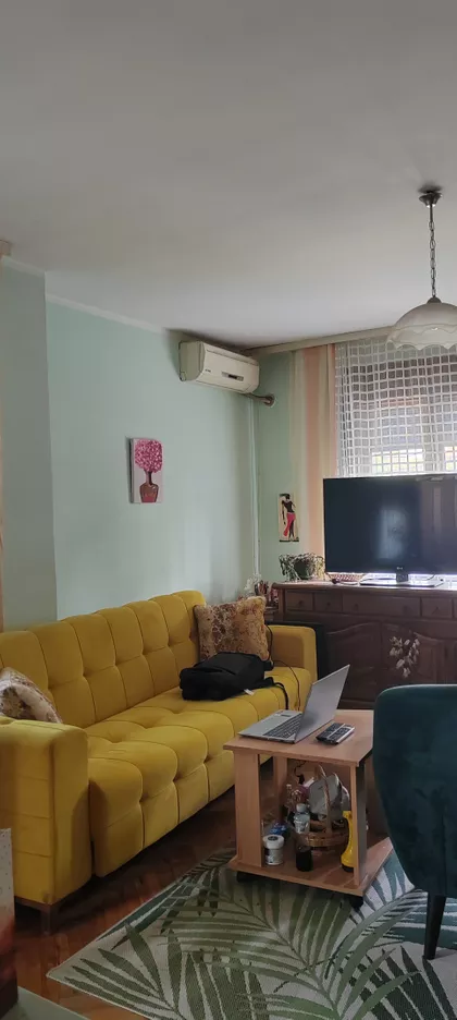 Šeste Ličke | 4zida.rs