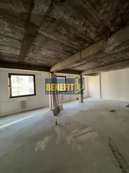 Savski Trg | 4zida.rs