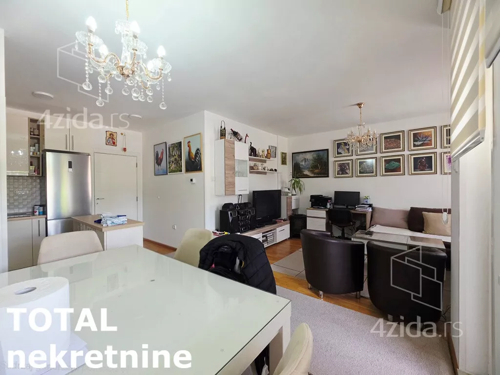 Troiposoban stan | 4zida