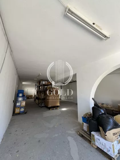 Heroja Pinkija | 4zida.rs