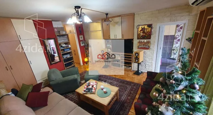 Troiposoban stan | 4zida