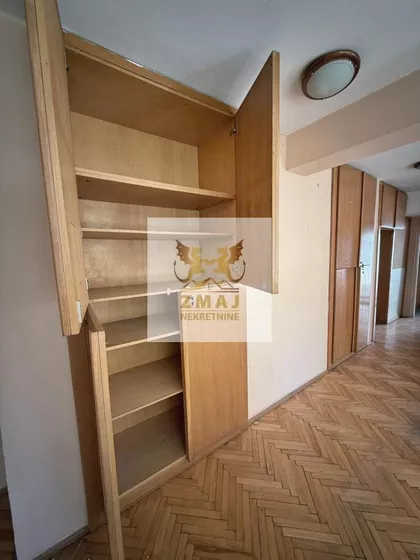 Železnička stanica | 4zida.rs