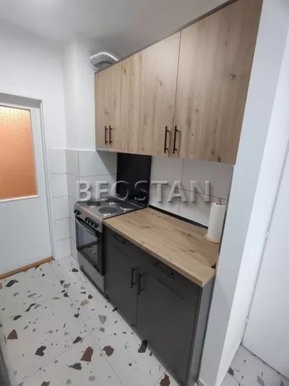 Pariske Komune | 4zida.rs