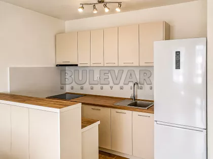 Bulevar Nemanjića | 4zida.rs
