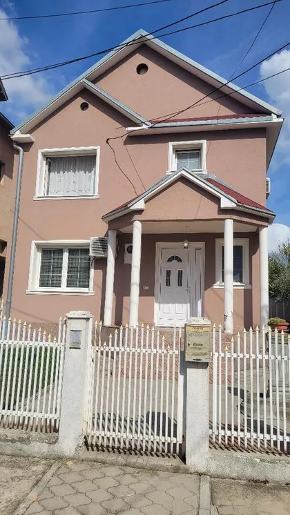 Ace Stojanovića | 4zida.rs