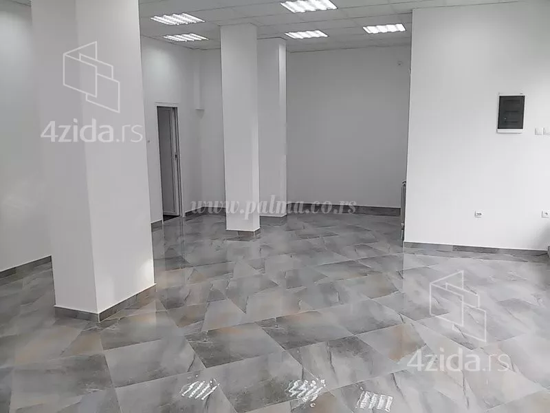 Poslovni prostor | 4zida