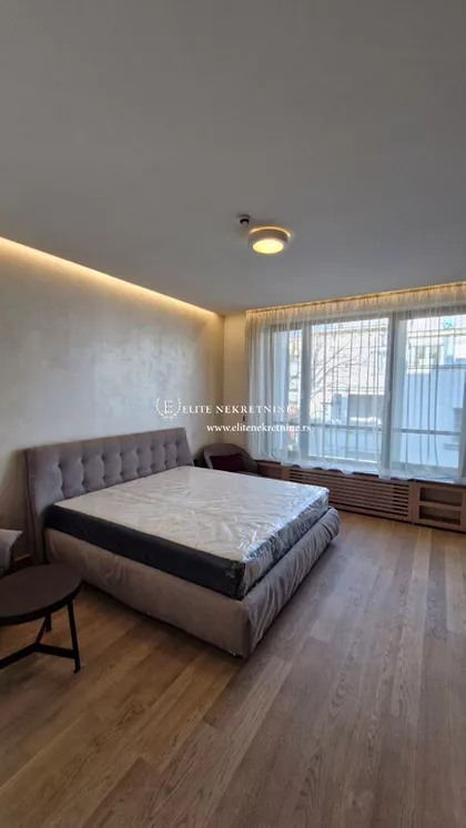 Hram Svetog Save | 4zida.rs