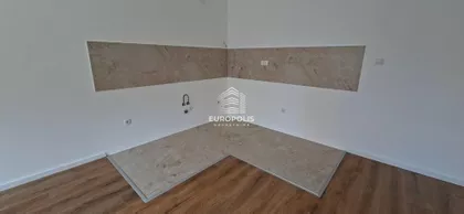 Sremčica | 4zida.rs
