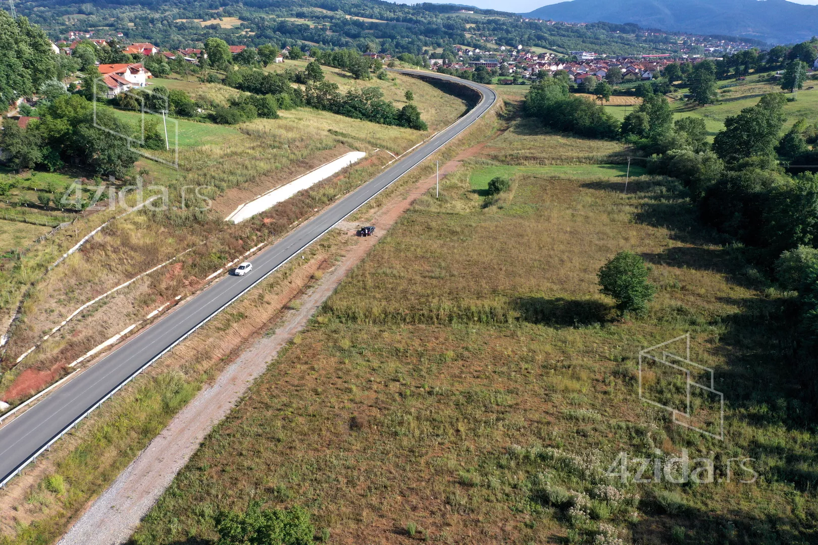 Građevinsko zemljište | 4zida