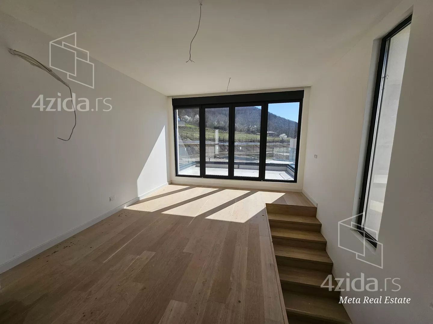 3-etažna kuća | 4zida