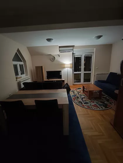 Luja Pastera 19 | 4zida.rs