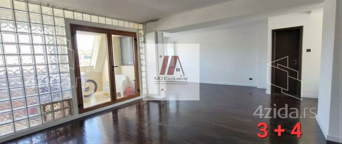 Četvoroiposoban stan | 4zida