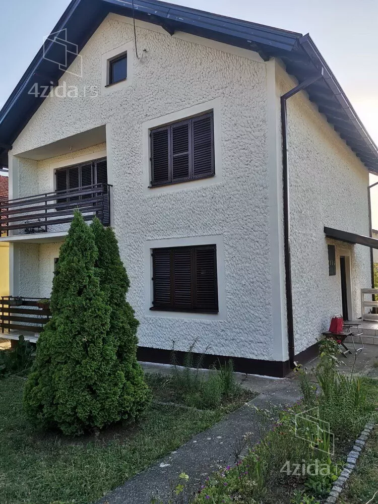 Kuća | 4zida