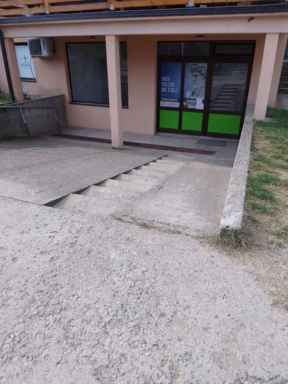 Vojvođanska 64A | 4zida.rs