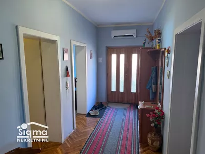 Lukićevo | 4zida.rs
