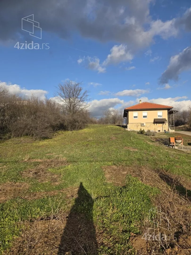 Građevinsko zemljište | 4zida