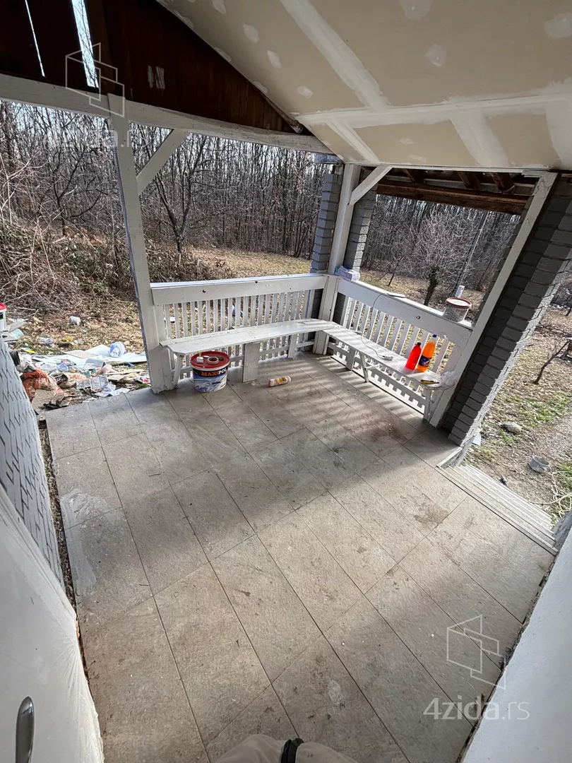 3-etažna kuća | 4zida