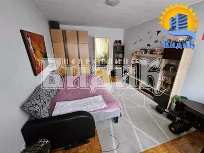 Nedeljka Gvozdenovića | 4zida.rs