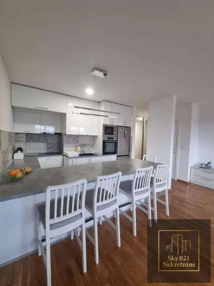 Bulevar Patrijarha Pavla (Somborski Bulevar) | 4zida.rs