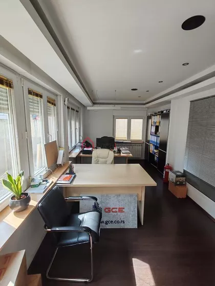 Gospodara Vučića | 4zida.rs